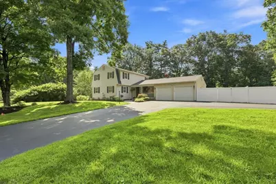 3 Conifer Dr, Wilbraham, MA 01095 - Photo 3