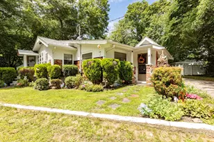 19 Carver St, Whitman, MA 02382 - Photo 1