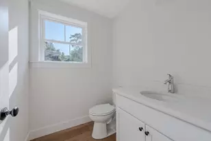 112 Genest St, Dracut, MA 01826 - Photo 17