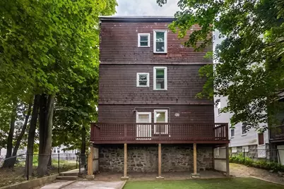 29 Wildwood St, Boston, MA 02124 - Photo 21