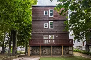 29 Wildwood St, Boston, MA 02124 - Photo 21