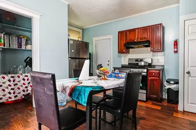 29 Wildwood St, Boston, MA 02124 - Photo 15