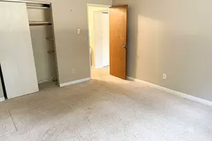 135 Winthrop St, Framingham, MA 01702 - Photo 7