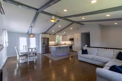 219 Prospect St, Shrewsbury, MA 01545 - Photo 3