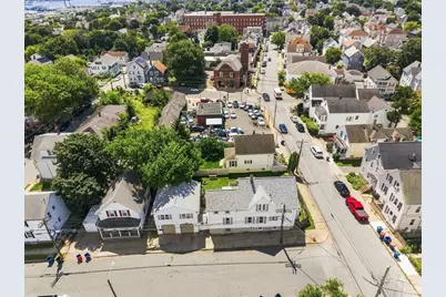 294 Weld St, New Bedford, MA 02740 - Photo 1