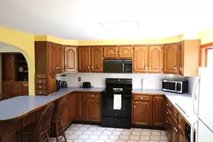 55 Franklin St, West Boylston, MA 01583 - Photo 3