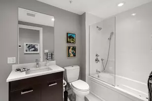 407 W 1st, Boston, MA 02127 - Photo 21