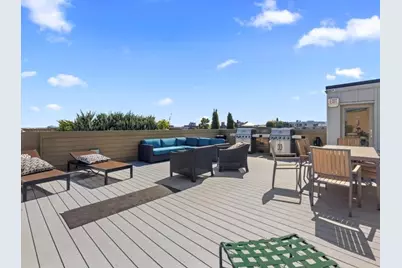 407 W 1st #302, Boston, MA 02127 - Photo 27