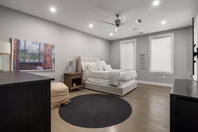 407 W 1st #302, Boston, MA 02127 - Photo 15