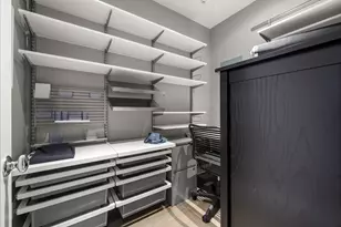 407 W 1st, Boston, MA 02127 - Photo 25