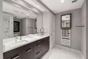 407 W 1st, Boston, MA 02127 - Photo 17