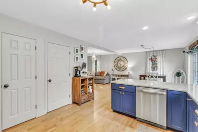 72 Chicopee St, Granby, MA 01033 - Photo 11