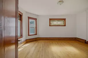 345 Sprague St, Fall River, MA 02724 - Photo 5