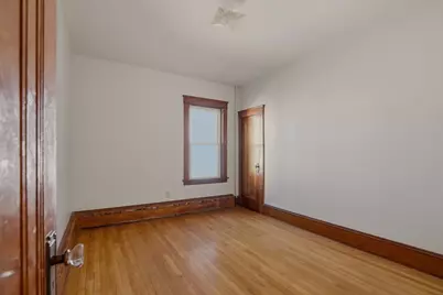345 Sprague St, Fall River, MA 02724 - Photo 7