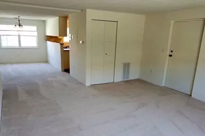 200 Bedford #15E, Woburn, MA 01801 - Photo 5