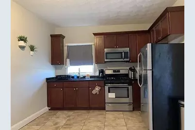 104 Bow #1L, Everett, MA 02149 - Photo 5