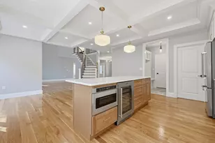 457 Walnut St, Shrewsbury, MA 01545 - Photo 5