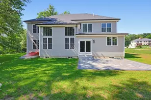 457 Walnut St, Shrewsbury, MA 01545 - Photo 3