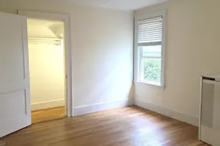 27 Oakley Rd, Watertown, MA 02472 - Photo 5
