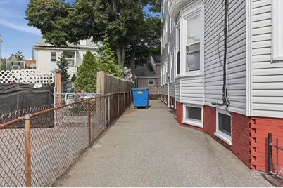 71 Harwood St, Lynn, MA 01902 - Photo 35