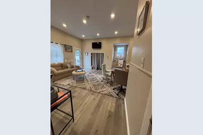 28 Atlantic #3, Marblehead, MA 01945 - Photo 3