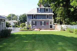 35 Peirce St, Middleborough, MA 02346 - Photo 9