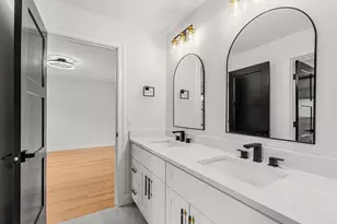 5 Four Acre Dr, Burlington, MA 01803 - Photo 25
