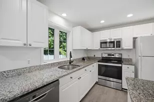 84 Chester St, Worcester, MA 01605 - Photo 13