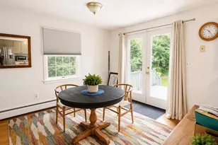 62 Laurel St, Greenfield, MA 01301 - Photo 9