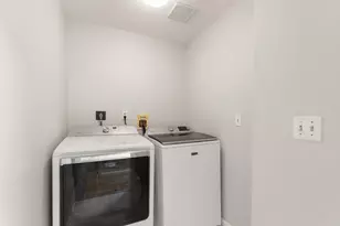 24 Minihans Ln, Quincy, MA 02169 - Photo 17