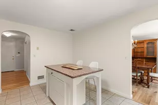 24 Minihans Ln, Quincy, MA 02169 - Photo 9