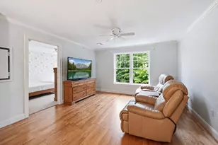 7 Crescent Way, Sturbridge, MA 01518 - Photo 5