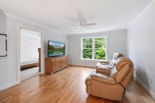 7 Crescent Way, Sturbridge, MA 01518 - Photo 5