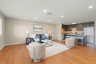38 Dunham Rd, Beverly, MA 01915 - Photo 9