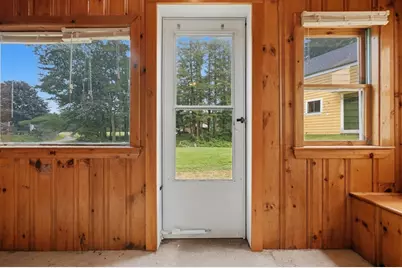 5 Meadowbrook Road, Amesbury, MA 01913 - Photo 7
