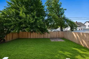 119 Littleton St, Springfield, MA 01104 - Photo 3
