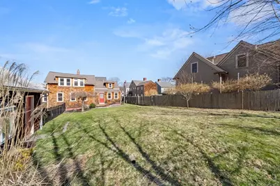 14 Morse Court, Manchester by the Sea, MA 01944 - Photo 3
