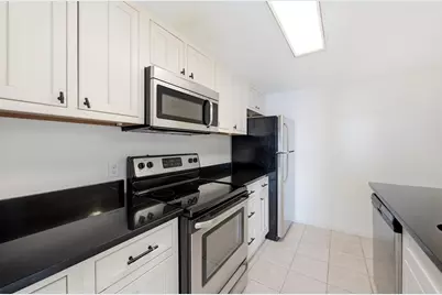 165 Cottage #701, Chelsea, MA 01250 - Photo 9
