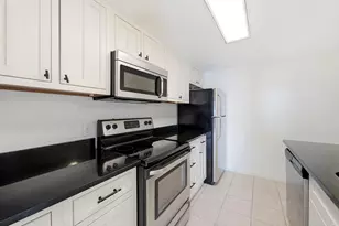 165 Cottage, Chelsea, MA 01250 - Photo 9