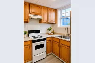 1776 Middlesex St #APT C, Lowell, MA 01851 - Photo 1