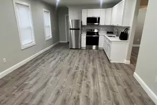 15 Quincefield, Boston, MA 02125 - Photo 1