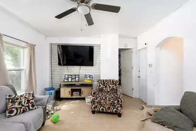 247 Mechanic Street, Leominster, MA 01453 - Photo 9
