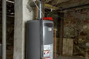 247 Mechanic St, Leominster, MA 01453 - Photo 29