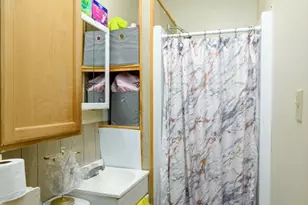 247 Mechanic St, Leominster, MA 01453 - Photo 17