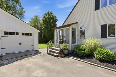 11 Pineridge Rd, Montgomery, MA 01085 - Photo 5