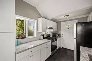 315 Washington St, Fall River, MA 02721 - Photo 3