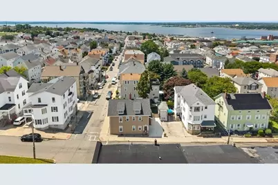 315 Washington St, Fall River, MA 02721 - Photo 3