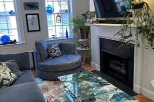 62 Myrtle St, Boston, MA 02114 - Photo 3