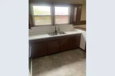 1 Cheney St, Orange, MA 01364 - Photo 31