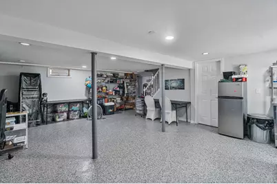 281 Newton Rd, Springfield, MA 01118 - Photo 37